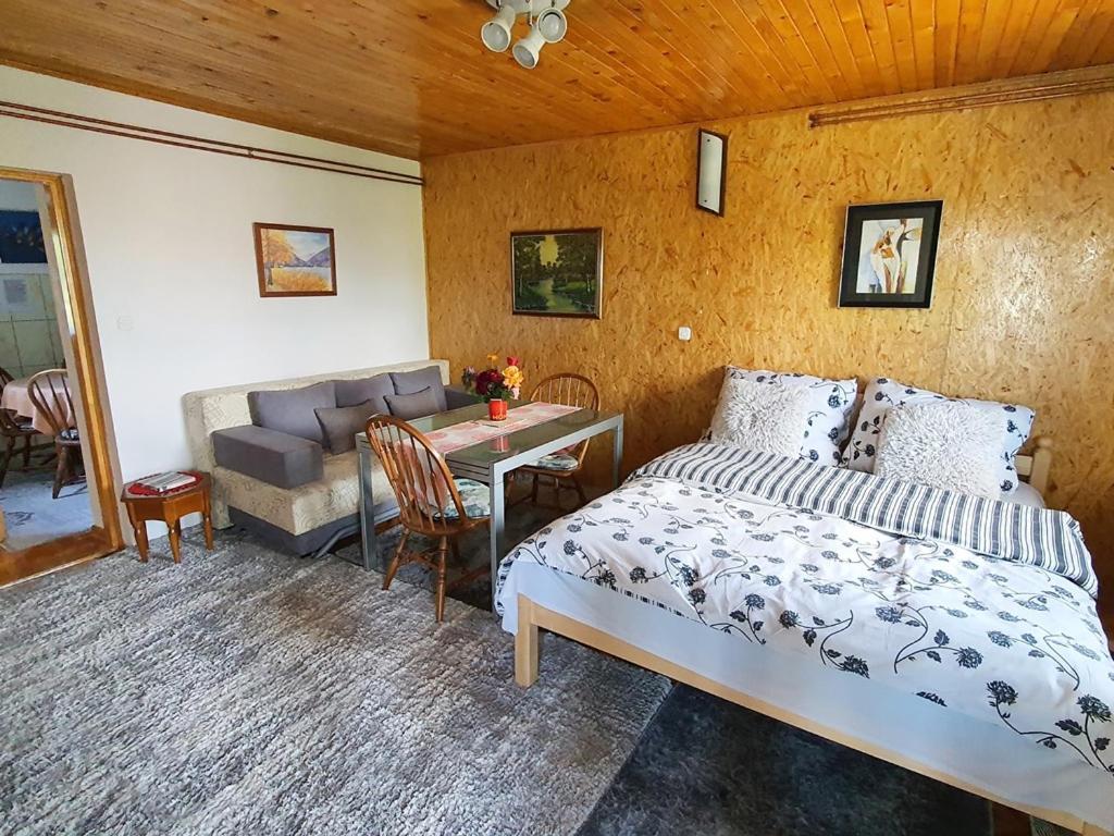 Apartments Panda Vlasic Luaran gambar