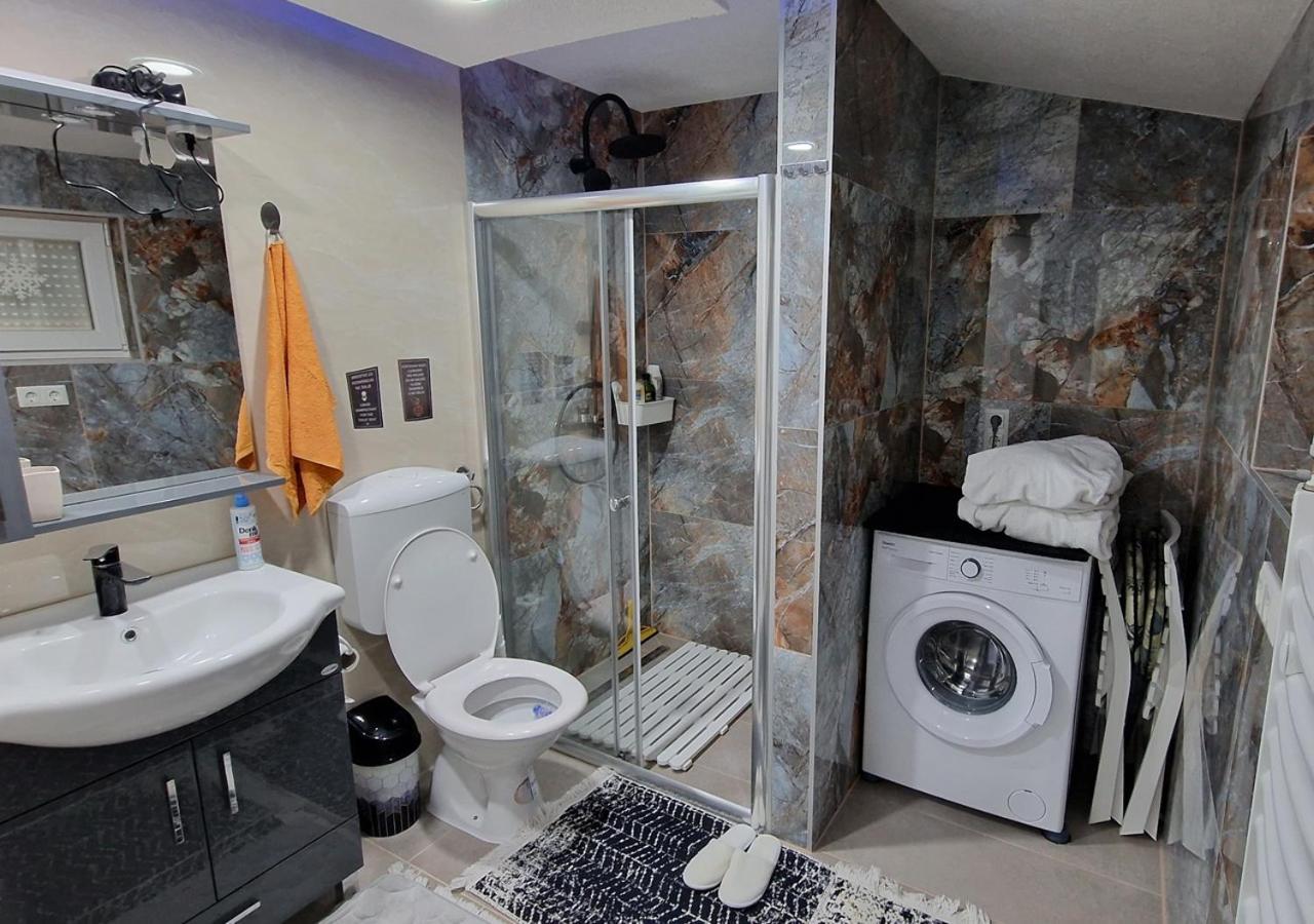Apartments Panda Vlasic Luaran gambar